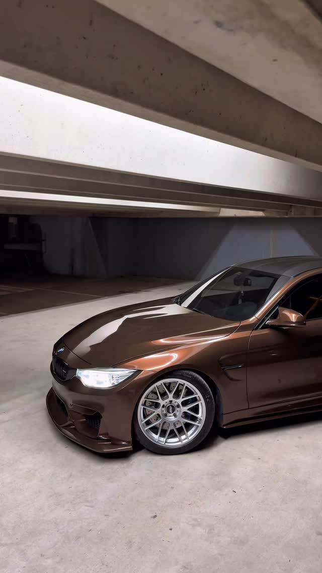 F82 M4 in Inozetek Supergloss Metallic Mocha, the post that reached 3,643 likes